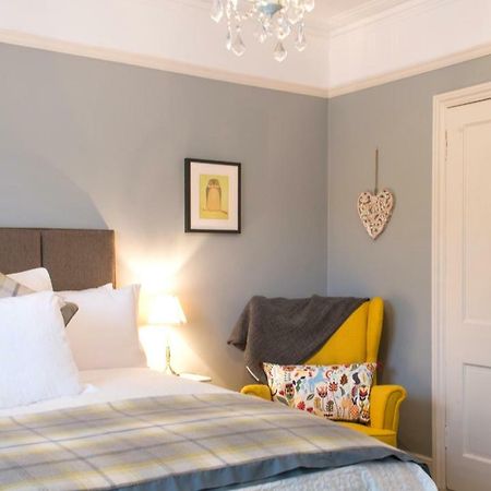 April House Weybridge - Boutique Guesthouse Exterior foto